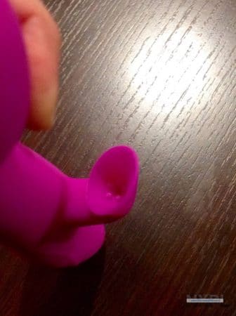 Test exclusif du vibromasseur à succion de clitoris Daya de Passage du Désir - NXPL