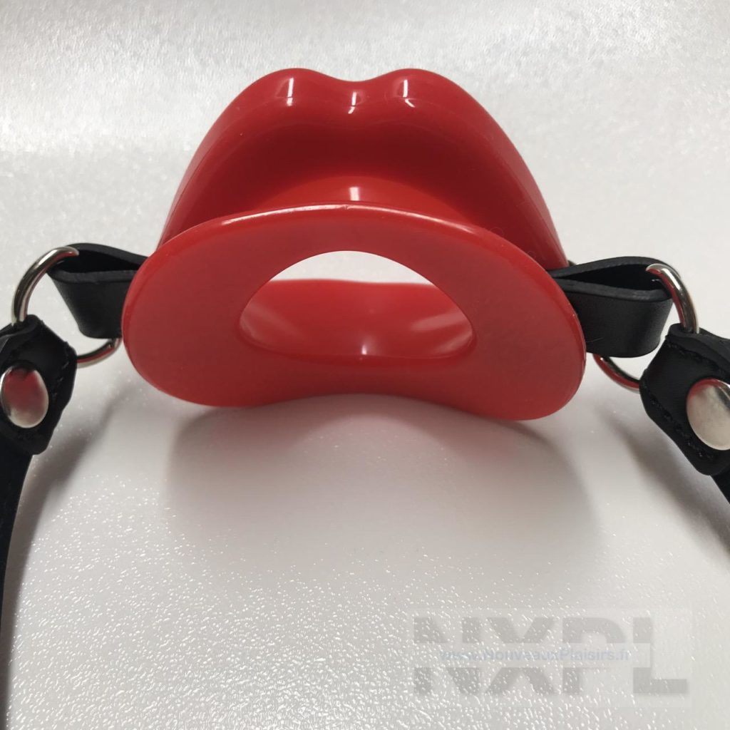 Test du baillon lèvres rouges de Concept Leather pour Dildok.com - NXPL