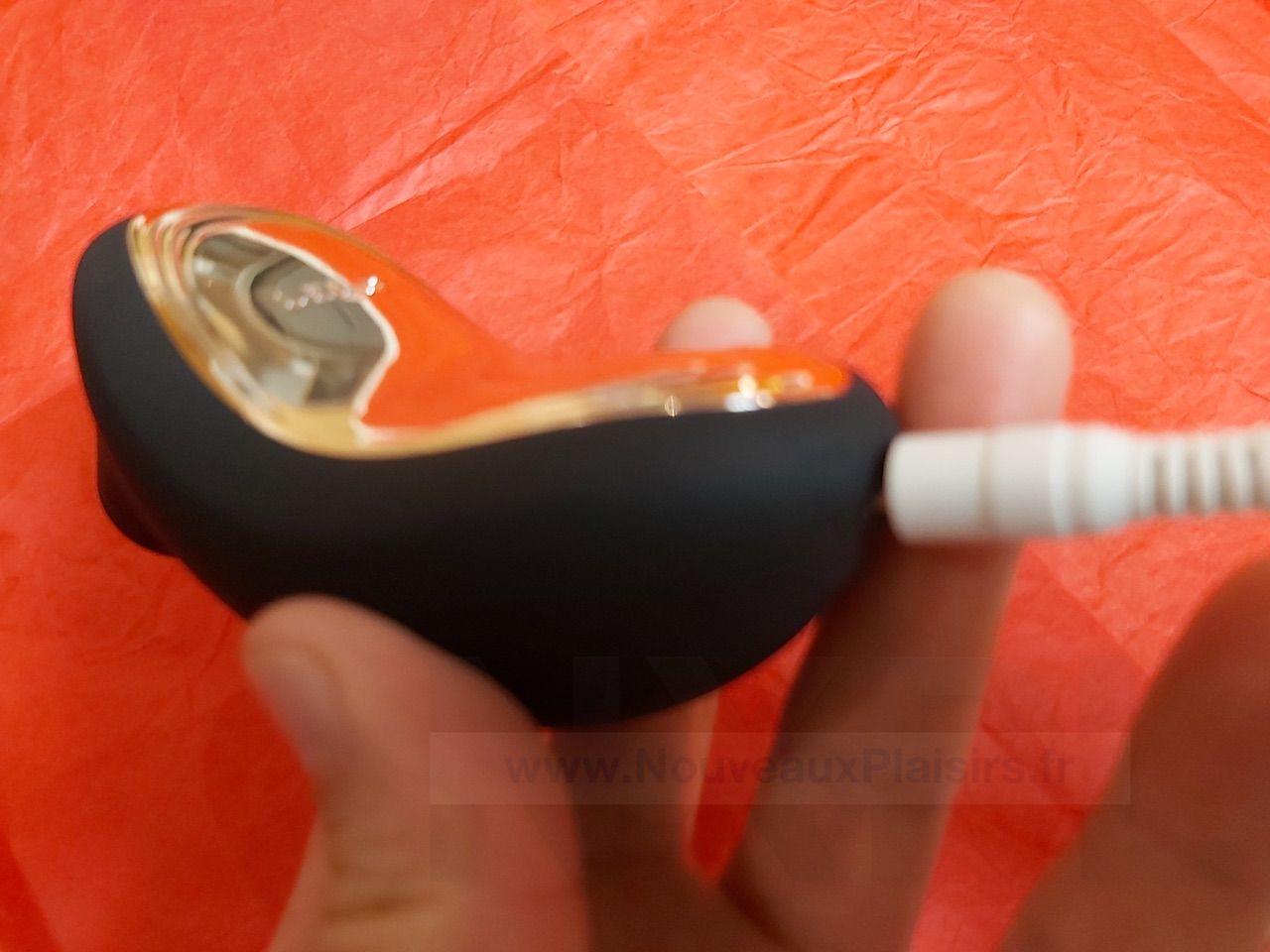 Test du stimulateur clitoridien à ondes soniques (aspirant) Lelo Sona 2 et Lelo Sona Cruise 2 - NXPL